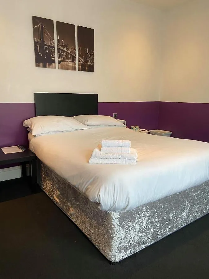 Manhattans Hotel Newcastle upon Tyne Inn Wallsend