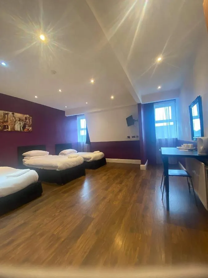Manhattans Hotel Newcastle upon Tyne